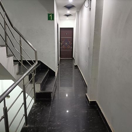 Airport Hotel Breeze New Delhi Luaran gambar